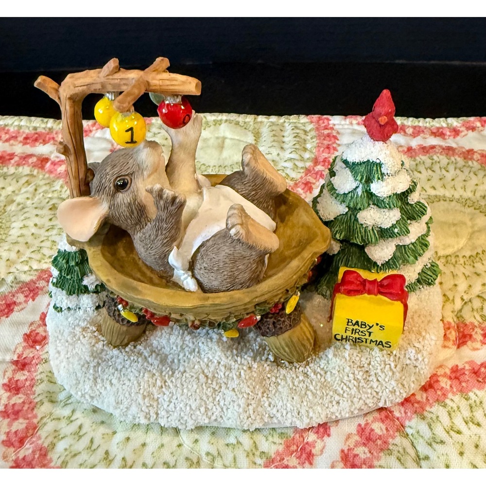 Charming Tails Fitz Floyd Figurine Baby's First‎ Christmas 1997 Mouse 87/705